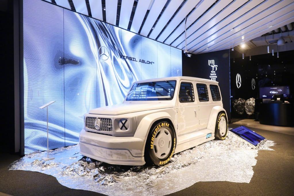 梅赛德斯-奔驰XVirgilAbloh艺术概念车中国巡展上海站