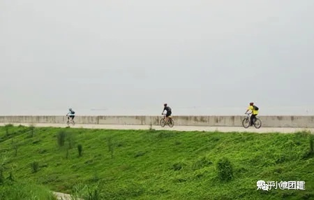 广州番禺团建场地_建室内五人制足球场地申请_广州番禺广州碧桂园二手房