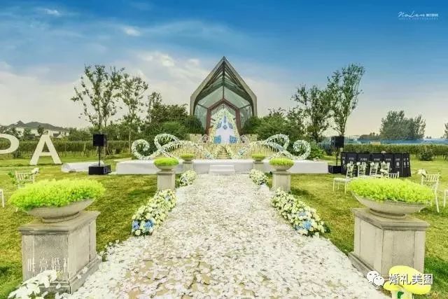 高尔夫场地用什么草坪最好_草坪 婚礼_郑州草坪婚礼场地