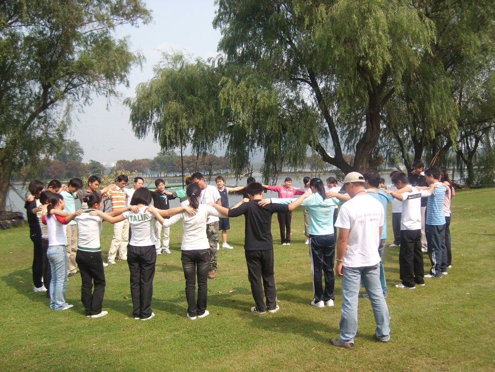 上海上海独栋出租聚会场地_鸡苗养殖场地怎么建_上海团建场地