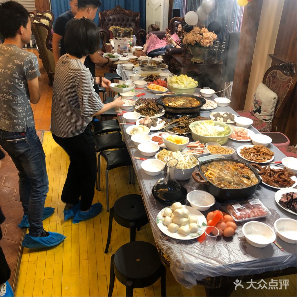 同学群聚会通知怎么写_同学聚会的地方_同学周年聚会