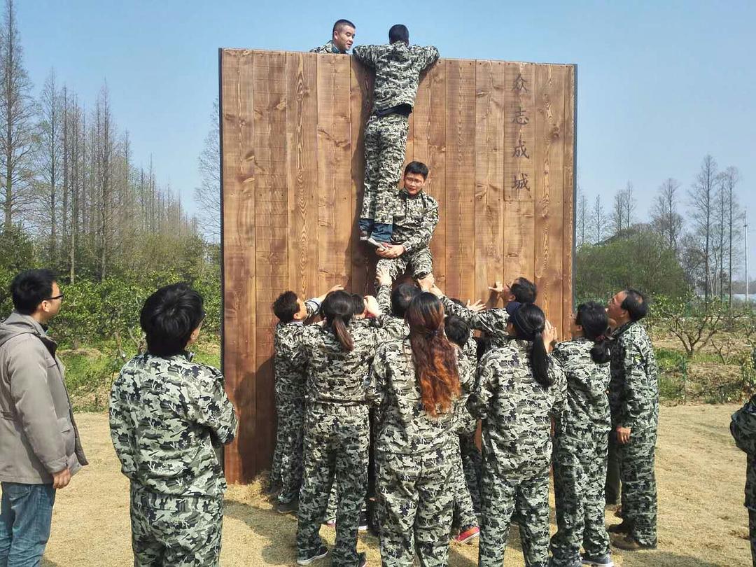 沙滩车场地该怎么建_场地使用证明找谁开_找团建场地