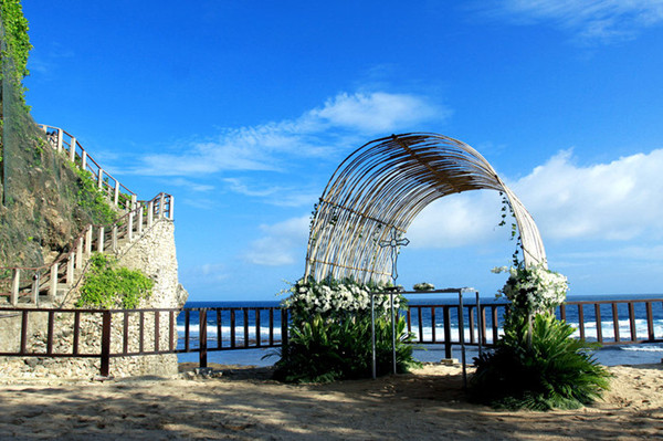 巴厘岛宝格丽婚礼场地_梁静茹巴厘岛婚礼视频_印尼巴厘岛婚礼场地
