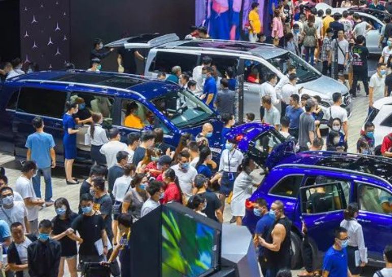 上海发布的场地调查收费标准_成都汽车发布会场地_成都周边年会场地推荐