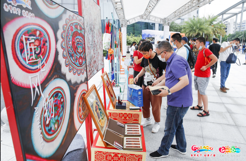 路名牌灯箱广告推介方案_土地宣传推介方案_旅游推介会方案