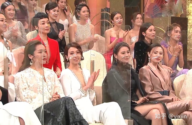 tvb颁奖典礼2012|TVB颁奖礼艺人戴透明口罩 这是咋情况？