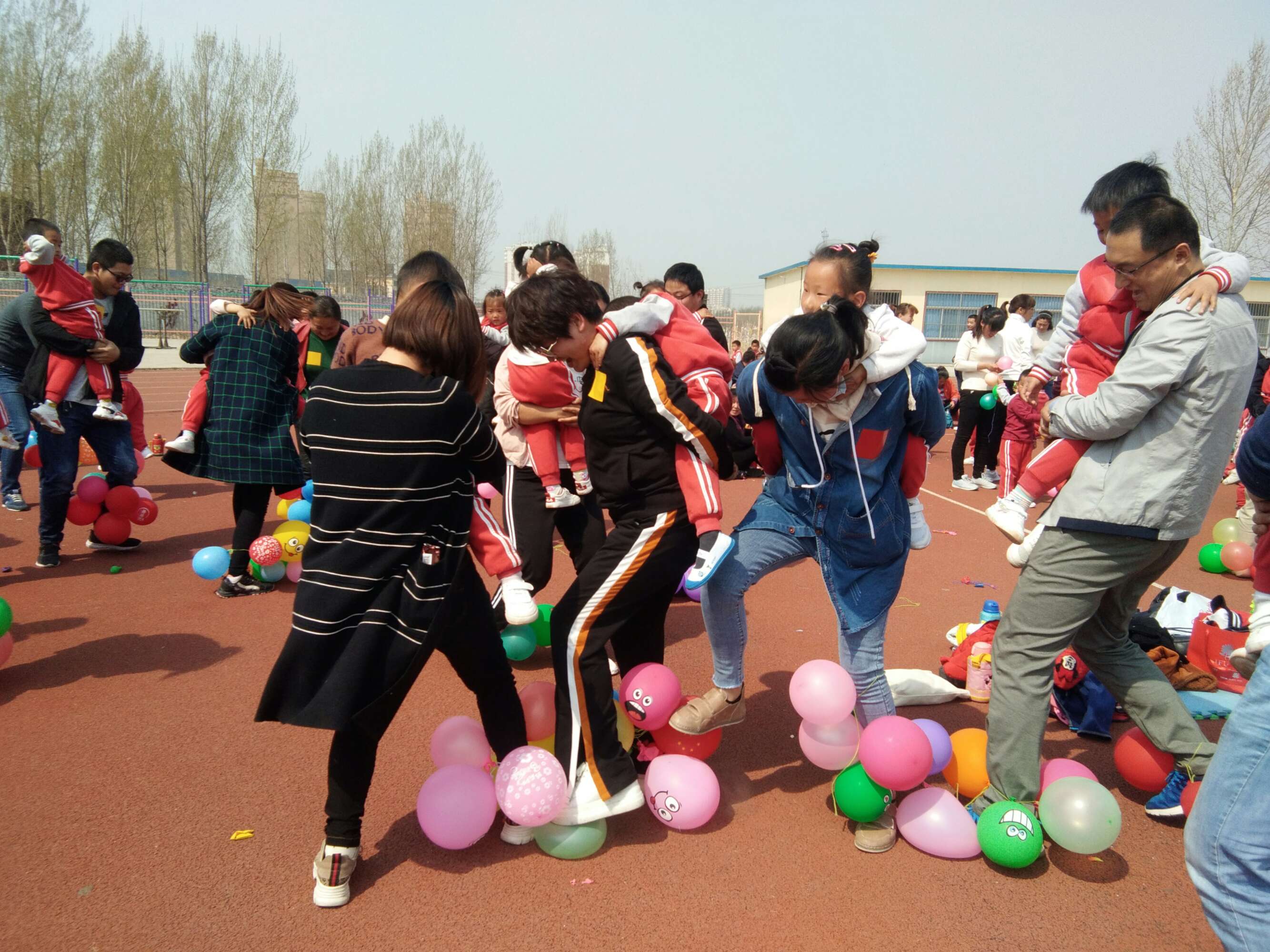 活动方案的场地介绍怎么写_梦想飞扬亚洲青少年励志艺术节活动场地赞助_亲子活动场地