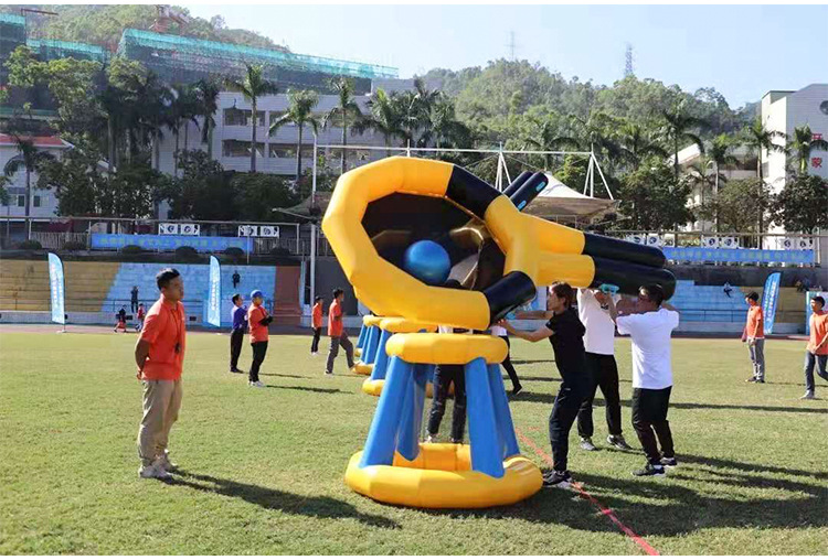 户外夏令营场地图片_幼儿户外九宫格图片_幼儿园户外活动场地图片