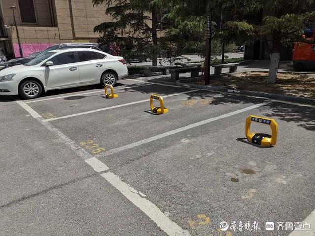 占用公共场地_场地占用费_城市道路占用挖掘费