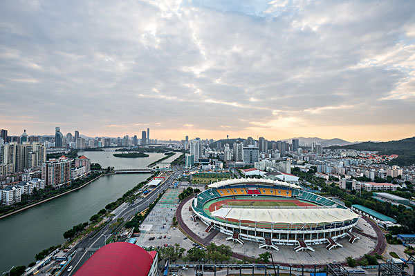 小型篮球场地尺寸_小型运动场地_小型篮球场地标准尺寸