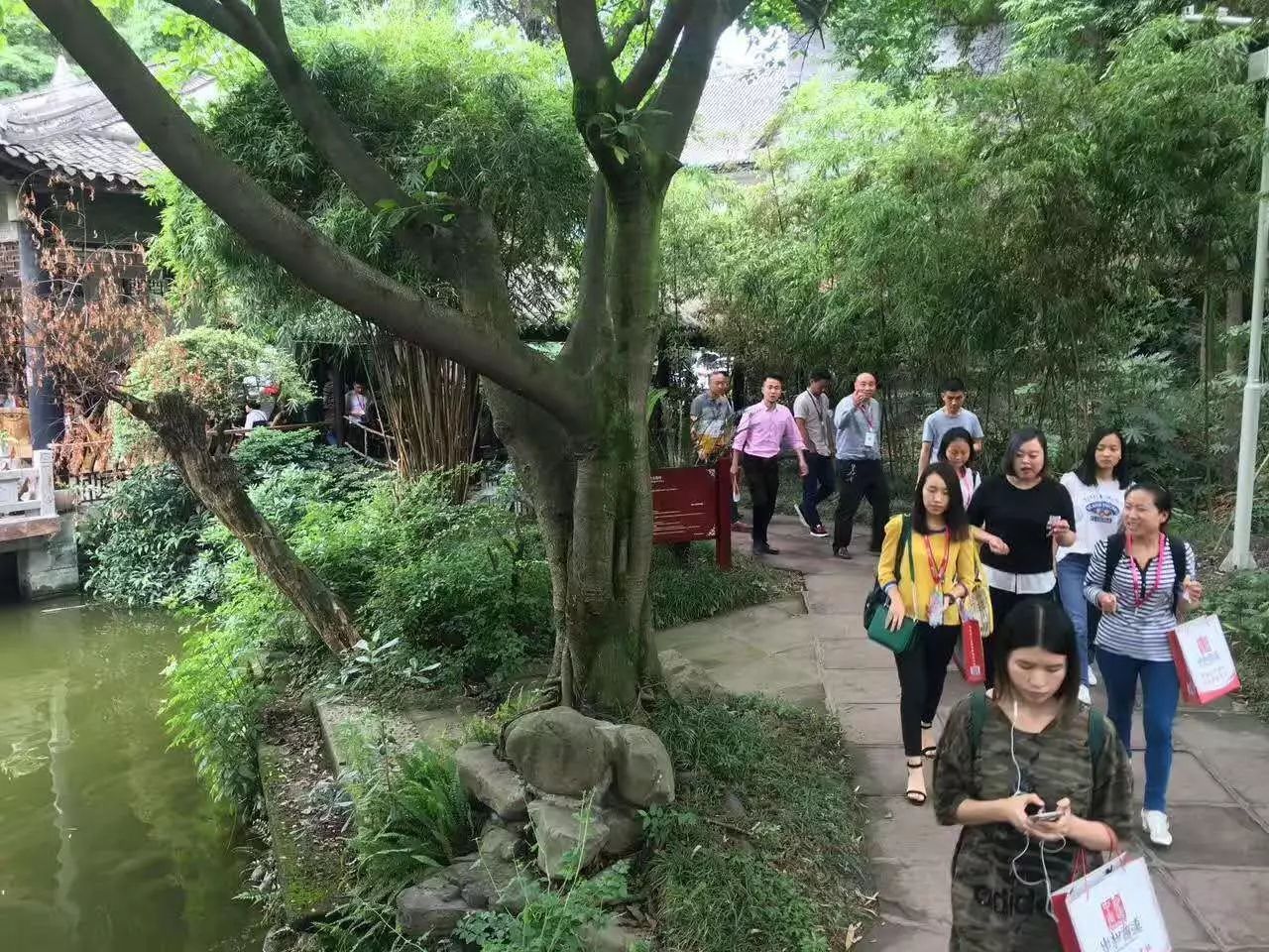 平台营销会场在哪里_中国建材营销论坛_建材会场营销