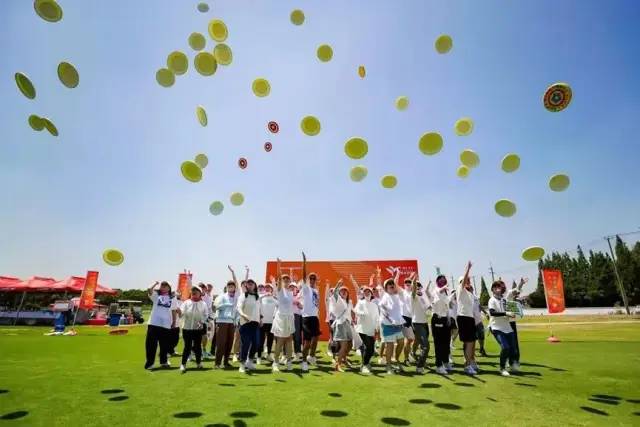 10人团建活动场地_儋州几时建驾考场地_深圳30人年会场地场地