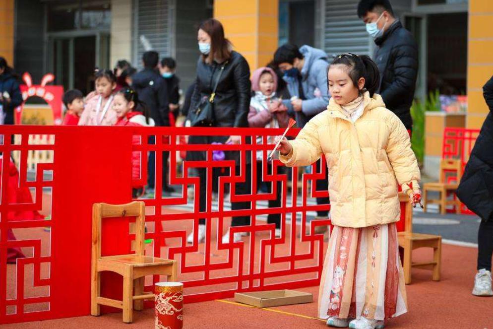 浓浓中国味 欢乐机关娃 幼儿园活动
