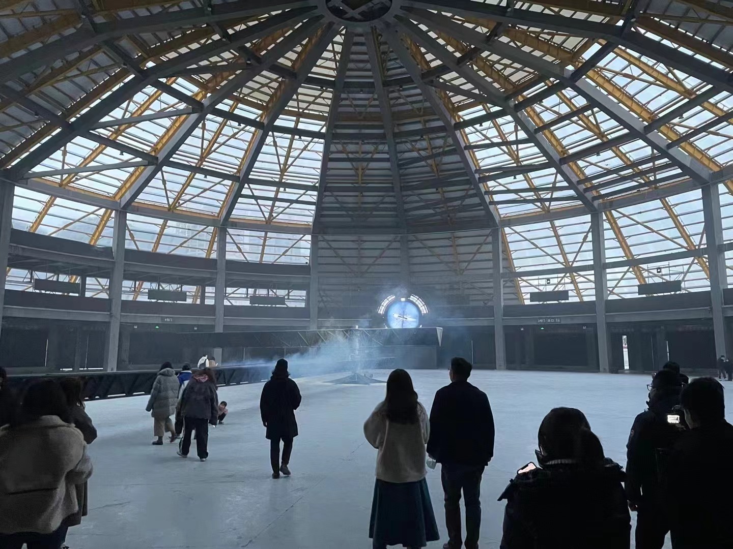 穹顶艺术中心盛大开幕，上海西岸成新文化地标