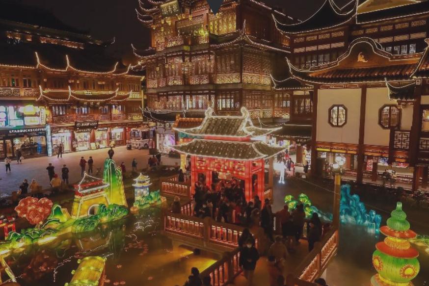探索上海文化商业地标——豫园，传承传统、链接未来